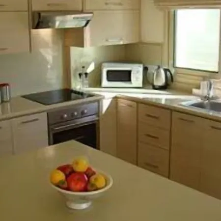 Amadora Luxury Villas Pernera