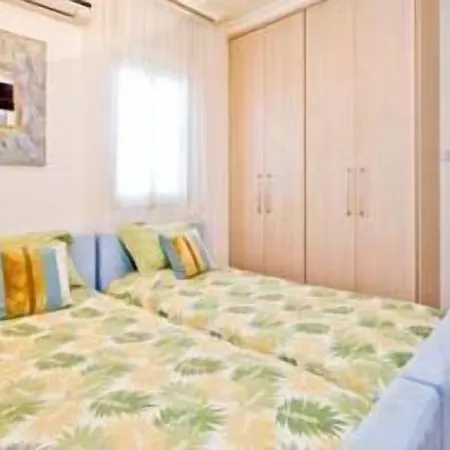 Amadora Luxury Villas *
