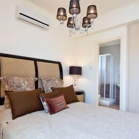 Amadora Luxury Villas Pernera