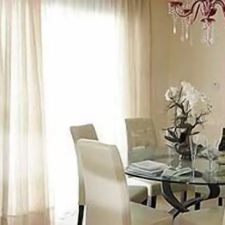 Villa Amadora Luxury Villas *