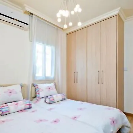 Amadora Luxury Villas Villa *