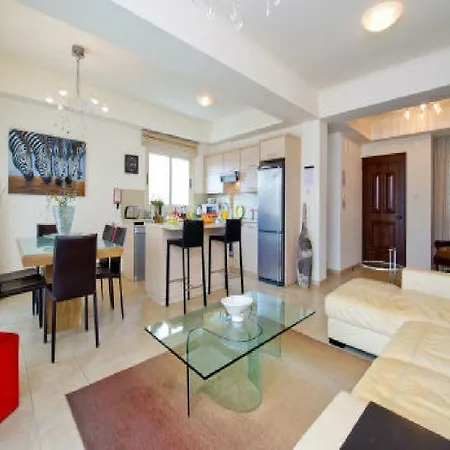 Villa Amadora Luxury Villas *