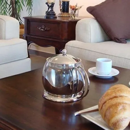 Amadora Luxury Villas *