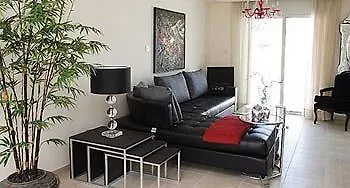 Amadora Luxury Villas *